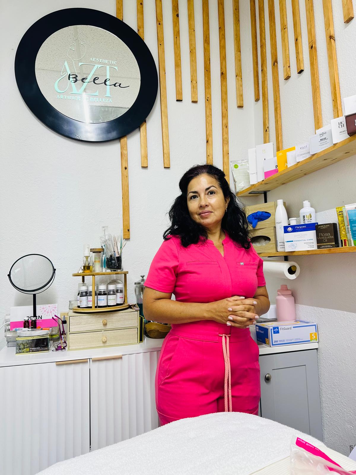 Retrato de Bellanid, esteticista en Kissimmee